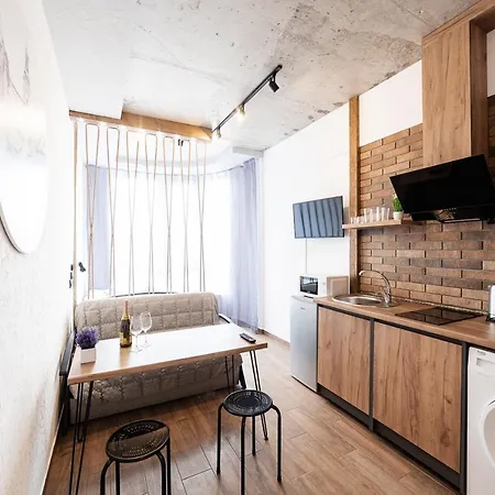 нові смарт-квартири з парком і набережною! Aparthotel Uzhhorod